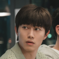 「涙の女王」スチョル